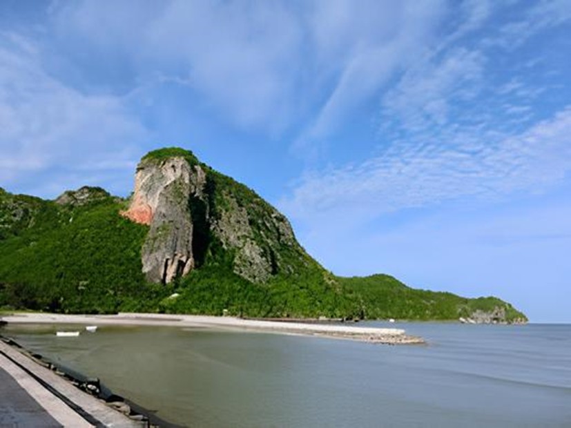 หาดคลองวาฬ